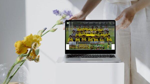 サッカーチームのホームページを制作しました。